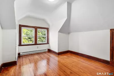 41 Plaza Avenue, Waterbury, CT 06710 - Photo 7