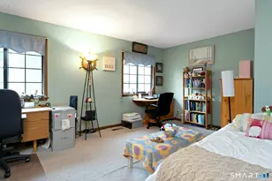 202 Soundview Ave, Stamford, CT 06902 - Photo 9