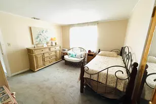 5 Elmer St, New Haven, CT 06512 - Photo 15