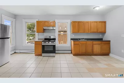 354 Poplar Street #2nd Flr, New Haven, CT 06513 - Photo 1