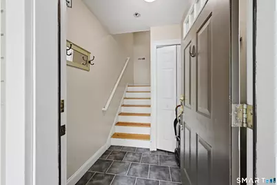 2 Stetson Place #2, Danbury, CT 06811 - Photo 3