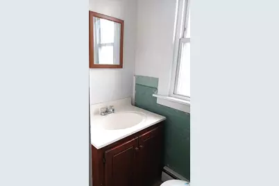 32 South Street, Torrington, CT 06790 - Photo 9