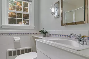 292 S Main St, West Hartford, CT 06107 - Photo 15