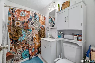 8-10 Depot Rd, Groton, CT 06340 - Photo 27