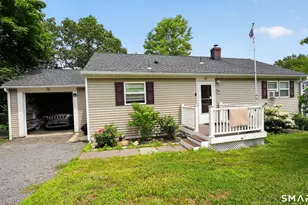 54 Topstone Dr, Danbury, CT 06810 - Photo 3