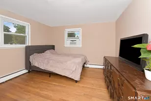 245 Oakwood Dr, Fairfield, CT 06824 - Photo 13