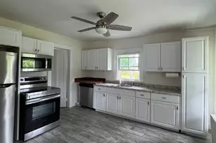25 Drive Way, Guilford, CT 06437 - Photo 11
