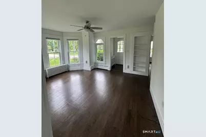 25 Drive Way #1st Floor, Guilford, CT 06437 - Photo 9