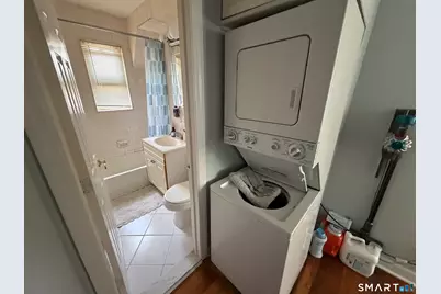 325 North Bishop Avenue #Bld 93 Apt 25, Bridgeport, CT 06610 - Photo 11