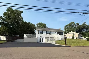 17 Navarro Rd, East Haven, CT 06512 - Photo 1