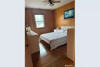 17 Navarro Road, East Haven, CT 06512 - Photo 15