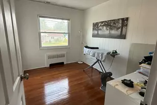 17 Navarro Rd, East Haven, CT 06512 - Photo 13