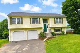 8 Bronson Dr, Beacon Falls, CT 06403 - Photo 1