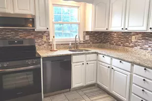 80 Ambassador Dr, Manchester, CT 06042 - Photo 7