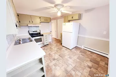 11 Union Place, Manchester, CT 06042 - Photo 3