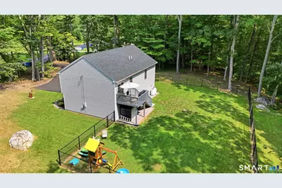 845 Old Colchester Road, Montville, CT 06370 - Photo 5