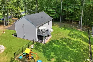 845 Old Colchester Rd, Montville, CT 06370 - Photo 5