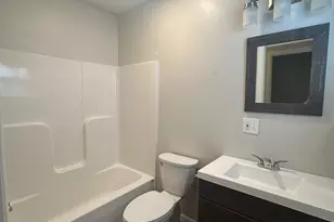 14 Orchard St, Plymouth, CT 06786 - Photo 5
