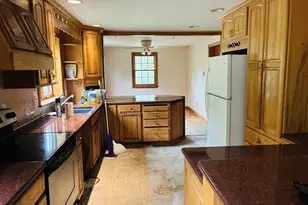 319 Lebanon Ave, Lebanon, CT 06249 - Photo 5