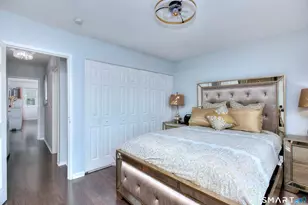 50 Greenhouse Rd, Bridgeport, CT 06606 - Photo 7