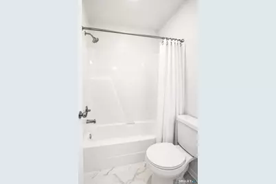 126 Hunters Creek #126, Shelton, CT 06484 - Photo 17