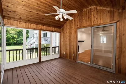 126 Hunters Creek #126, Shelton, CT 06484 - Photo 5