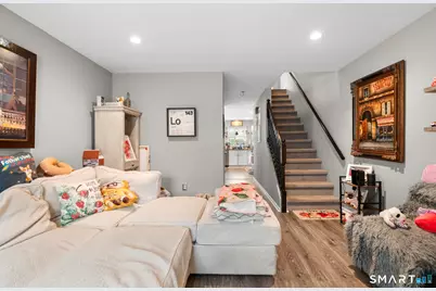 9 Columbus Avenue, Greenwich, CT 06830 - Photo 3