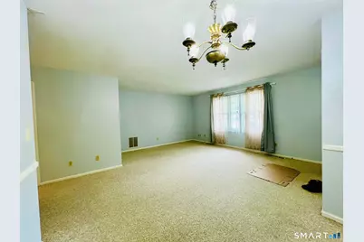 409 Glendale Avenue #C1, Bridgeport, CT 06606 - Photo 3