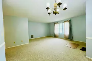 409 Glendale Ave, Bridgeport, CT 06606 - Photo 3
