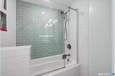 5 Victor Street, East Haven, CT 06512 - Photo 23