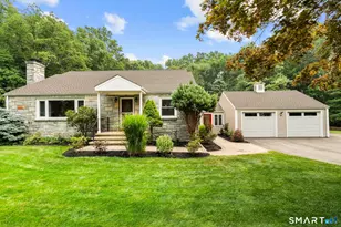 40 Rolling Ridge Rd, Orange, CT 06477 - Photo 1