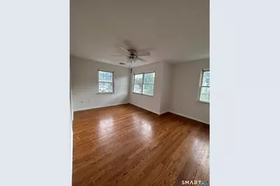 235 Red Oak Lane #235, Bridgeport, CT 06606 - Photo 17