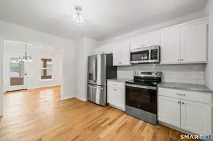 38 Charter Oak Ave, East Haven, CT 06512 - Photo 17