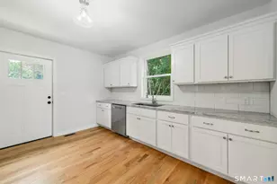 38 Charter Oak Ave, East Haven, CT 06512 - Photo 17