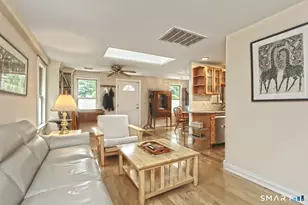 151 Pine Orchard Rd, Branford, CT 06405 - Photo 7