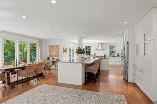 36 Lobsterback Rd, Trumbull, CT 06611 - Photo 5