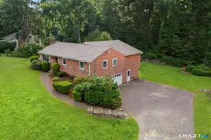 46 Longfellow Rd, Shelton, CT 06484 - Photo 3