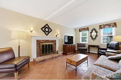 78 Wadsworth Street, Glastonbury, CT 06033 - Photo 3