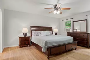 44 The Old Rd, Newtown, CT 06470 - Photo 19