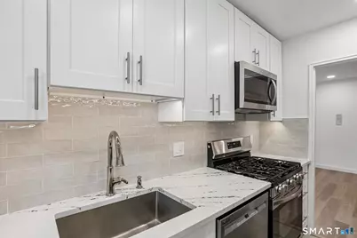 7 Fourth Street #3H, Stamford, CT 06905 - Photo 5