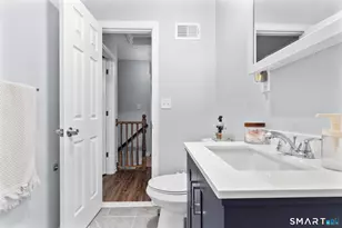 366 Columbus Ave, Stratford, CT 06615 - Photo 23