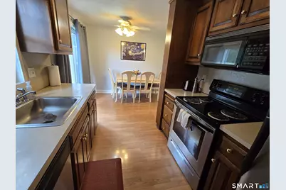 400 North Main Street #24, Manchester, CT 06040 - Photo 9