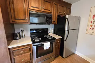 400 N Main St, Manchester, CT 06040 - Photo 7