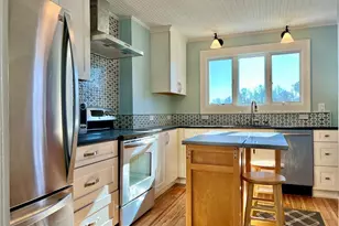 75 Portland Ave, Redding, CT 06896 - Photo 13