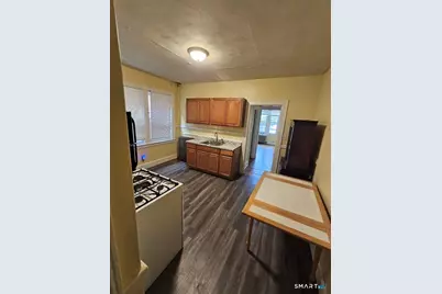 27 Orange Street, Hartford, CT 06106 - Photo 5