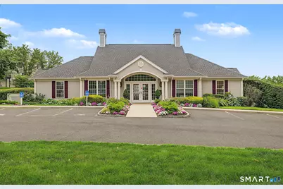 2005 Heartwood Lane #2005, Danbury, CT 06811 - Photo 25