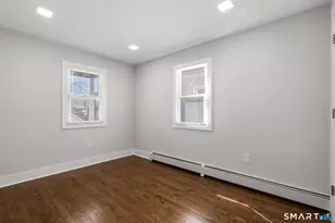 75 Commercial St, Bridgeport, CT 06606 - Photo 13