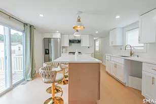 525 E Main St, Branford, CT 06405 - Photo 5