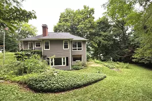 33 Hillcrest Ave, Watertown, CT 06795 - Photo 7