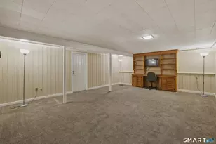 126 Davis Rd, East Hartford, CT 06118 - Photo 27